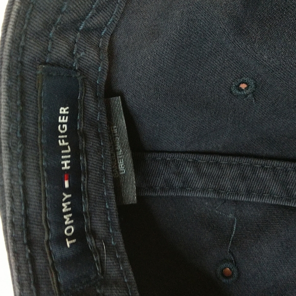 Tommy Hilfiger smap back hat. Size OS - Picture 6 of 6